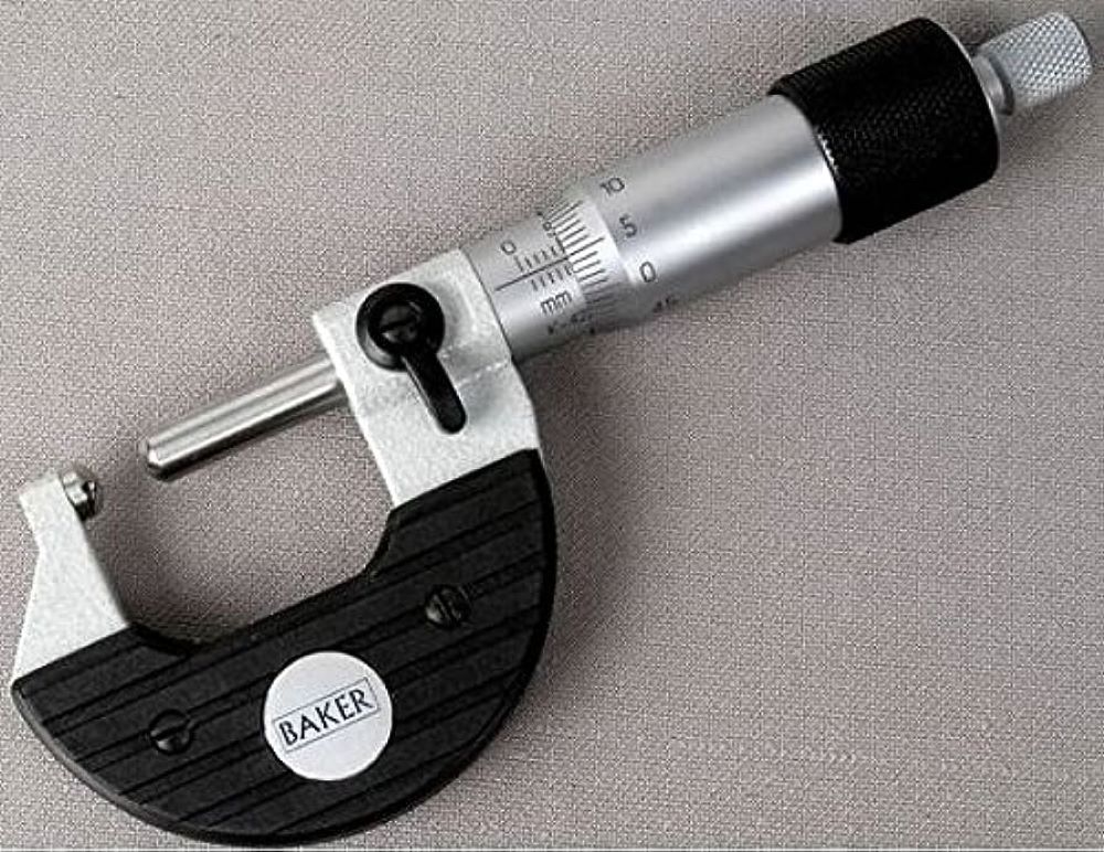 Baker outside Micrometer